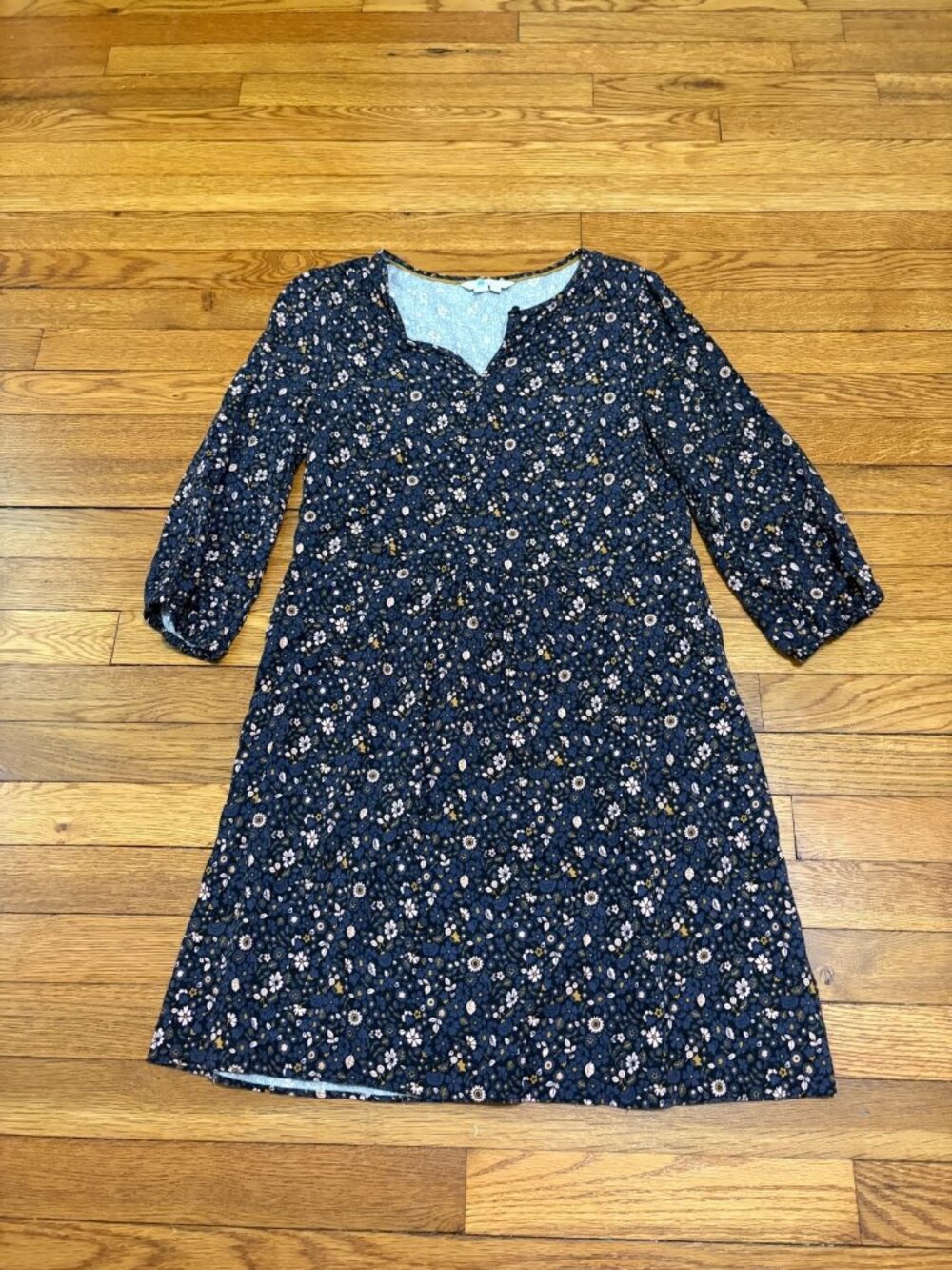 Boden Women's Shift Dress Size 2 2R Gray Black Floral 3/4 Sleeve Viscose Prairie